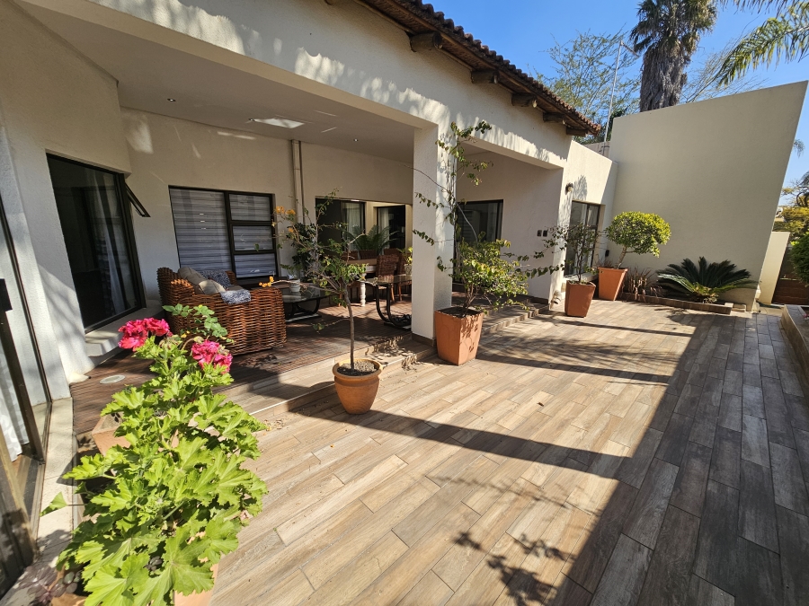 To Let 3 Bedroom Property for Rent in Morningside Ext 40 Gauteng
