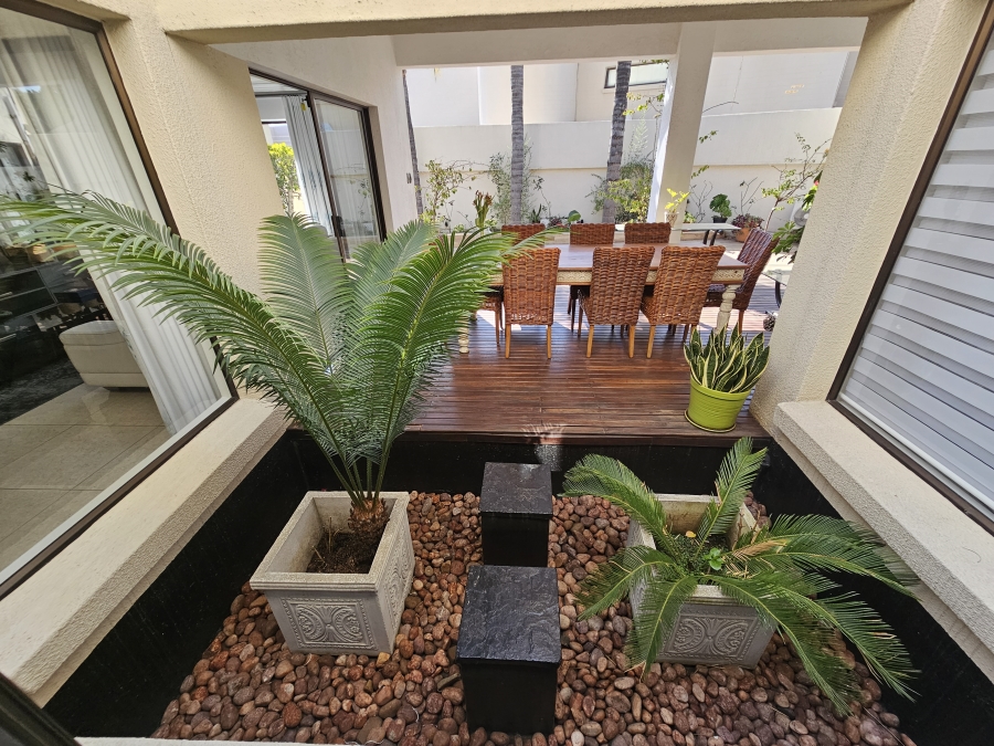To Let 3 Bedroom Property for Rent in Morningside Ext 40 Gauteng