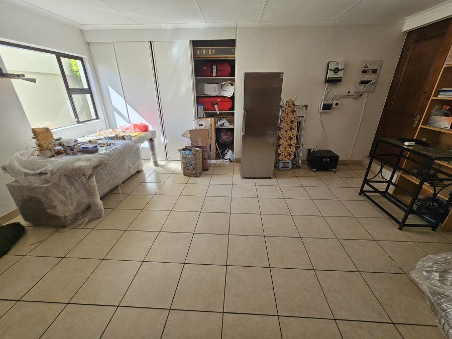 To Let 3 Bedroom Property for Rent in Morningside Ext 40 Gauteng