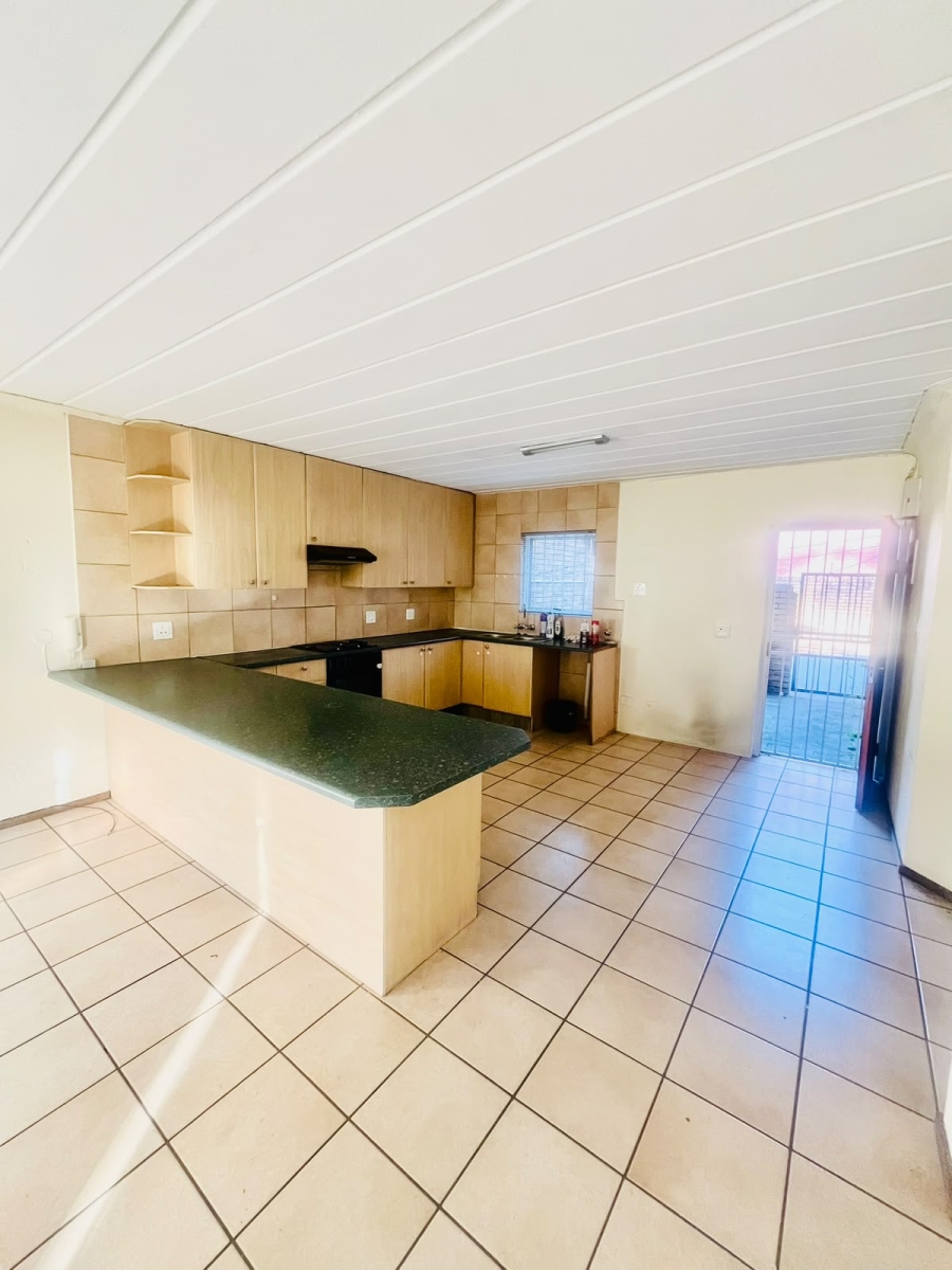3 Bedroom Property for Sale in Ferndale Gauteng