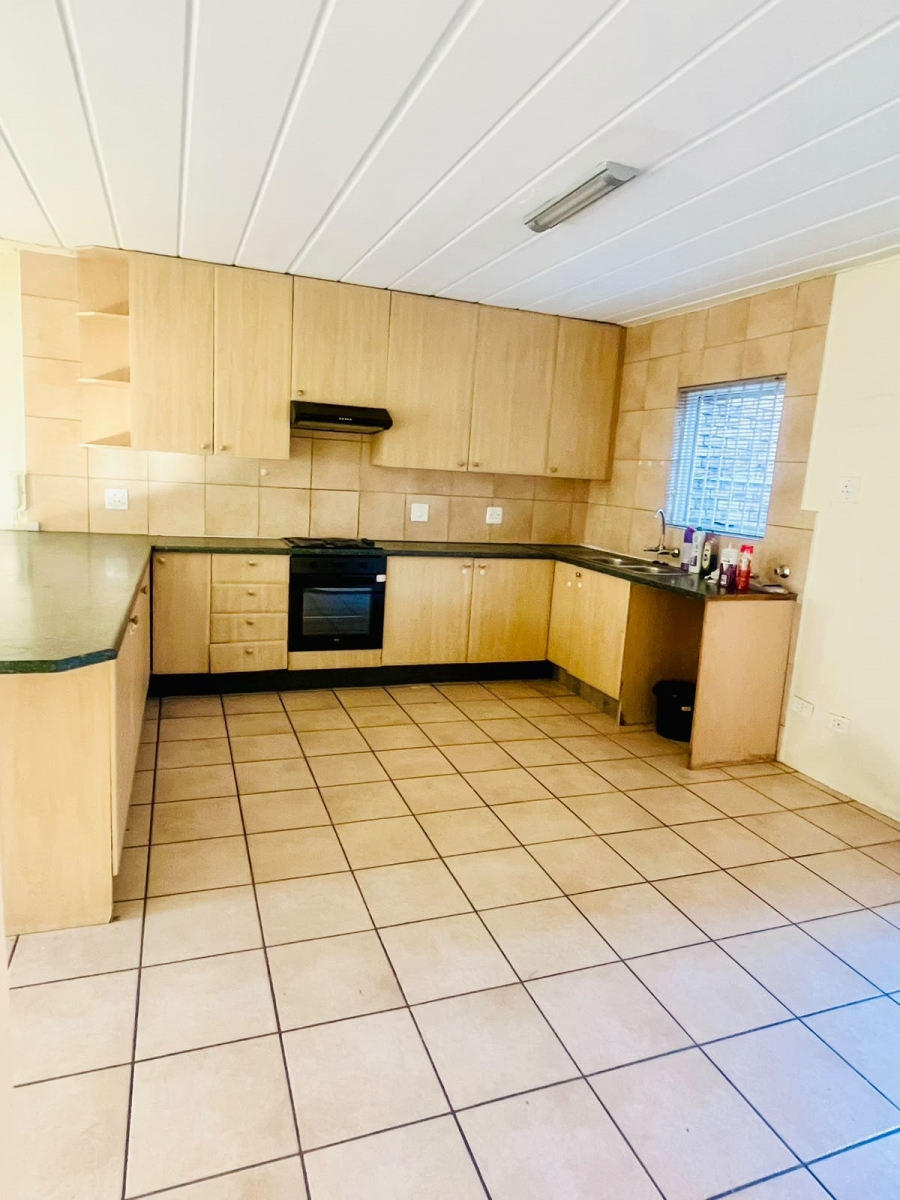 3 Bedroom Property for Sale in Ferndale Gauteng