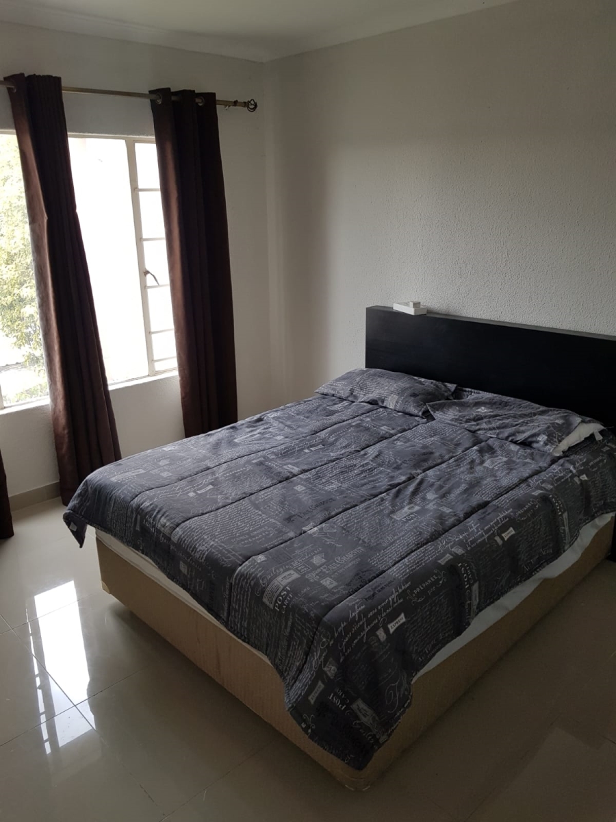 To Let 2 Bedroom Property for Rent in Morningside Gauteng