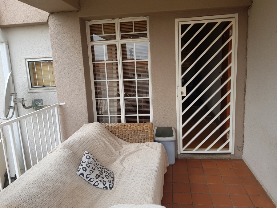 To Let 2 Bedroom Property for Rent in Morningside Gauteng
