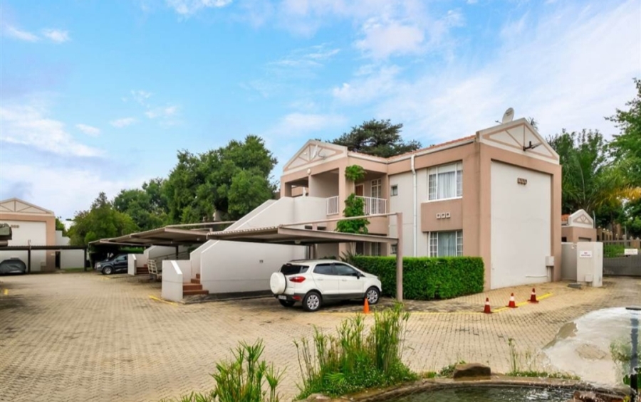To Let 2 Bedroom Property for Rent in Morningside Gauteng