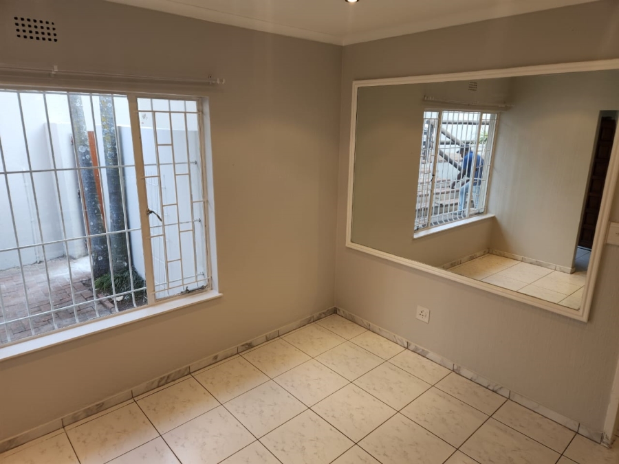 To Let 3 Bedroom Property for Rent in Bryanston Gauteng