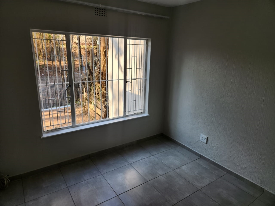 To Let 3 Bedroom Property for Rent in Bryanston Gauteng