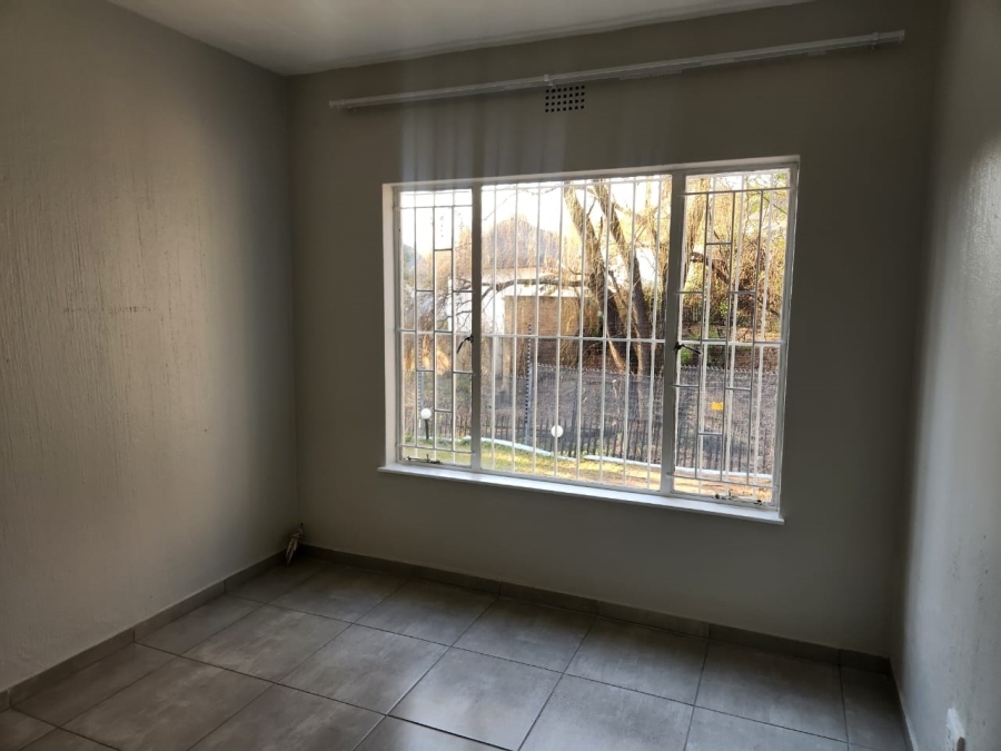 To Let 3 Bedroom Property for Rent in Bryanston Gauteng