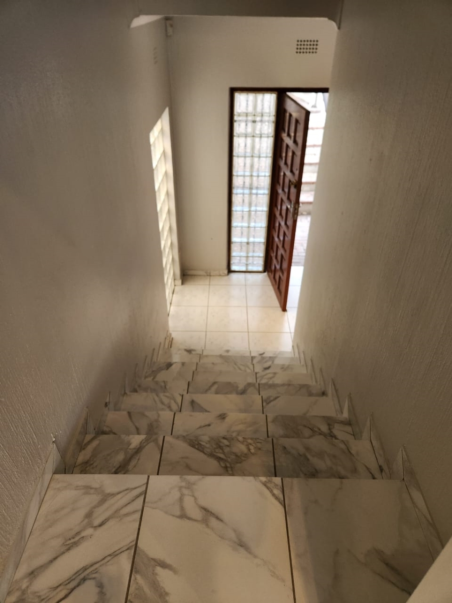 To Let 3 Bedroom Property for Rent in Bryanston Gauteng