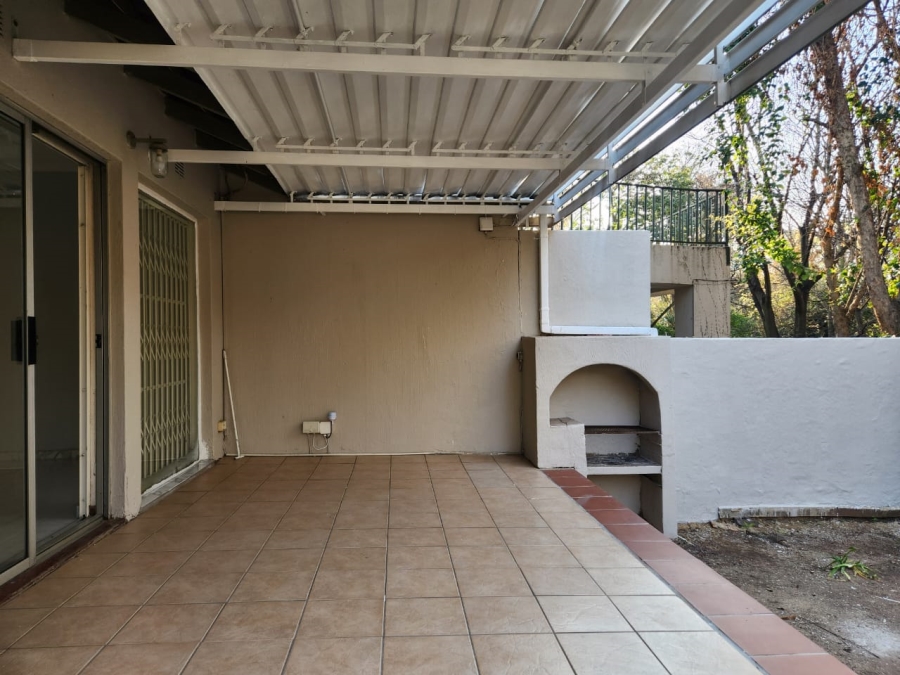 To Let 3 Bedroom Property for Rent in Bryanston Gauteng