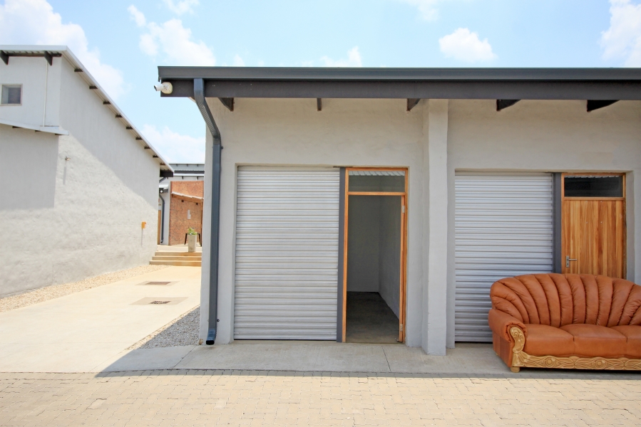 To Let Commercial Property for Rent in Kya Sands Gauteng