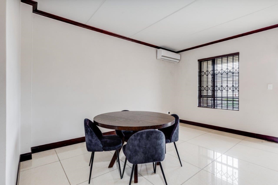 3 Bedroom Property for Sale in Carlswald Gauteng