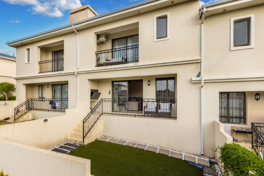 3 Bedroom Property for Sale in Carlswald Gauteng