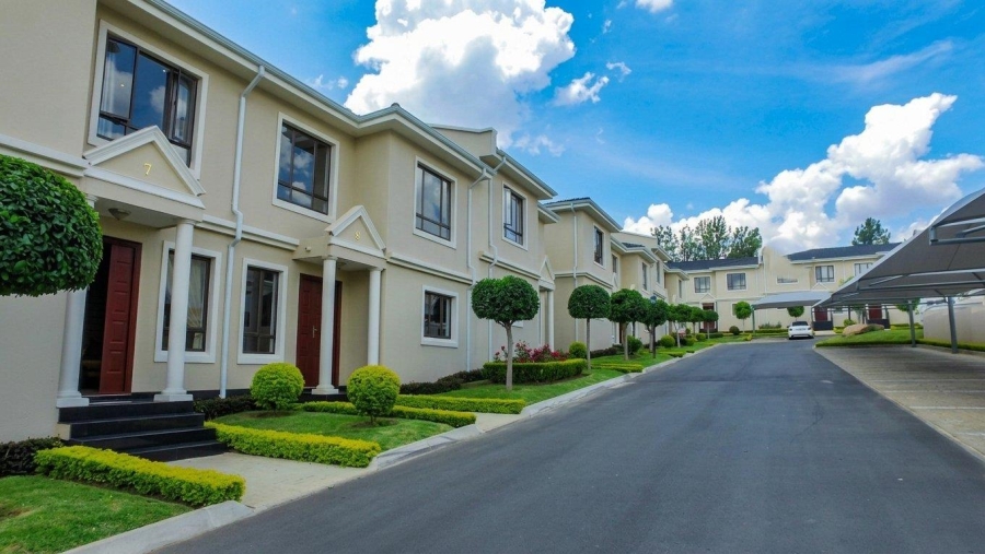3 Bedroom Property for Sale in Carlswald Gauteng