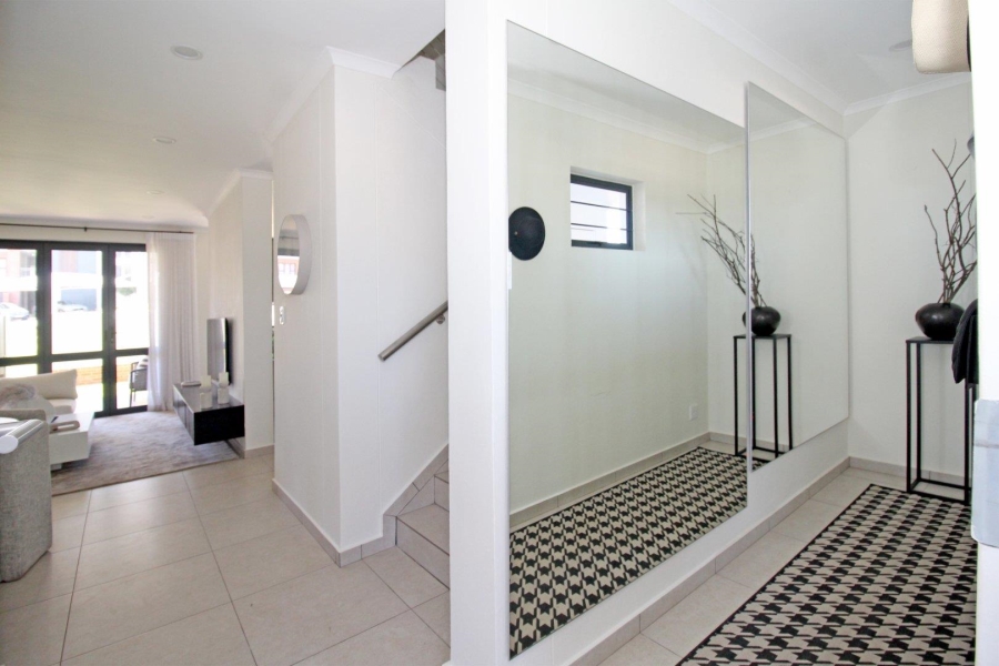 3 Bedroom Property for Sale in Modderfontein Gauteng