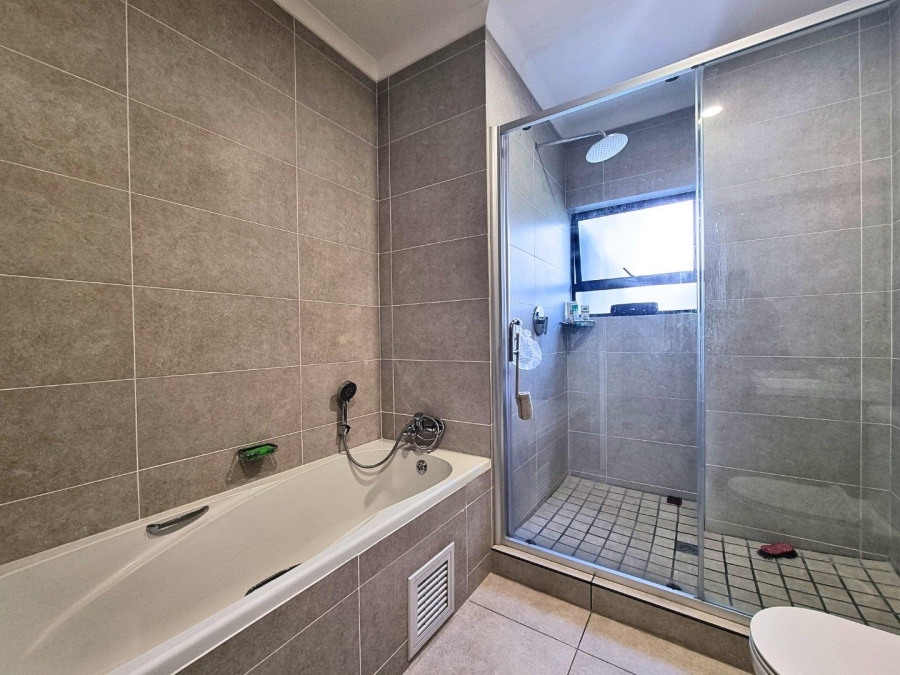 3 Bedroom Property for Sale in Sunninghill Gauteng