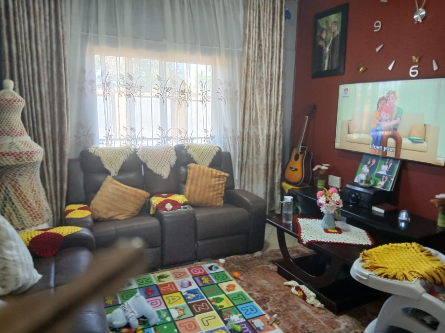 2 Bedroom Property for Sale in Greenhills Ext 3 Gauteng