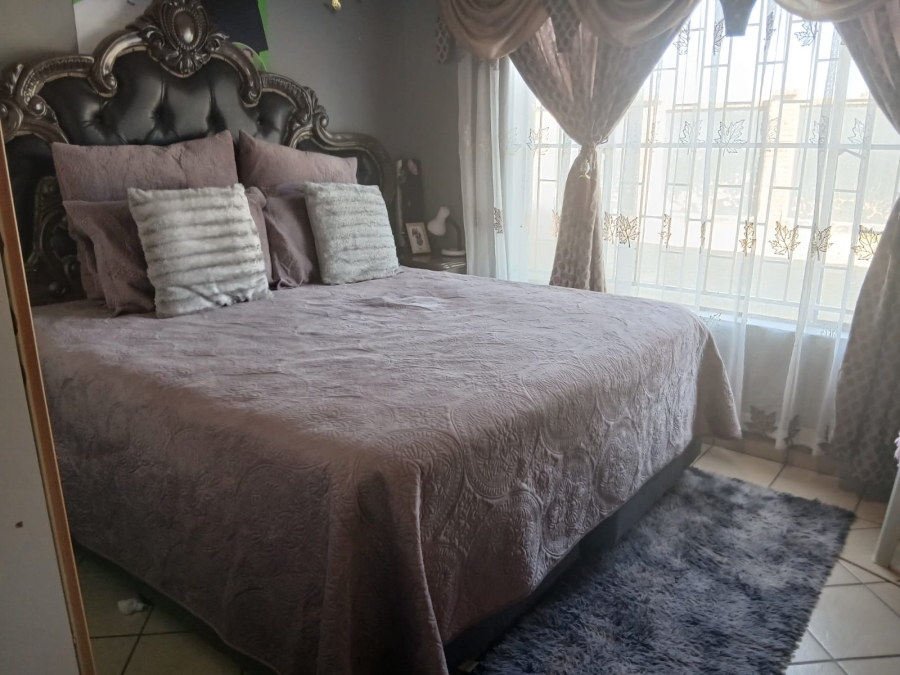 2 Bedroom Property for Sale in Greenhills Ext 3 Gauteng