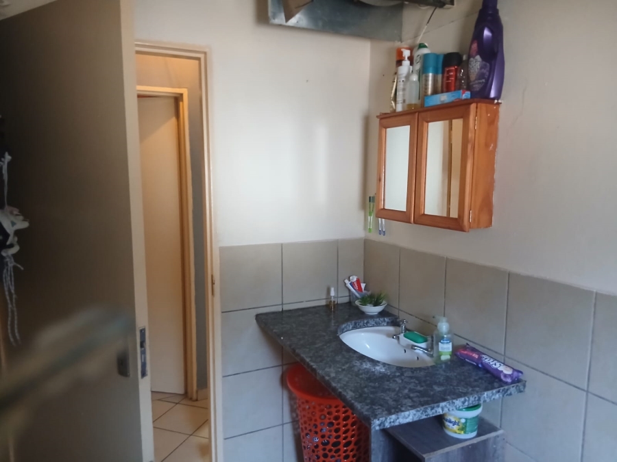 2 Bedroom Property for Sale in Greenhills Ext 3 Gauteng