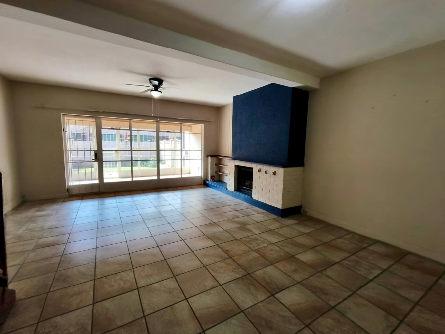 To Let 2 Bedroom Property for Rent in Three Rivers Proper Gauteng