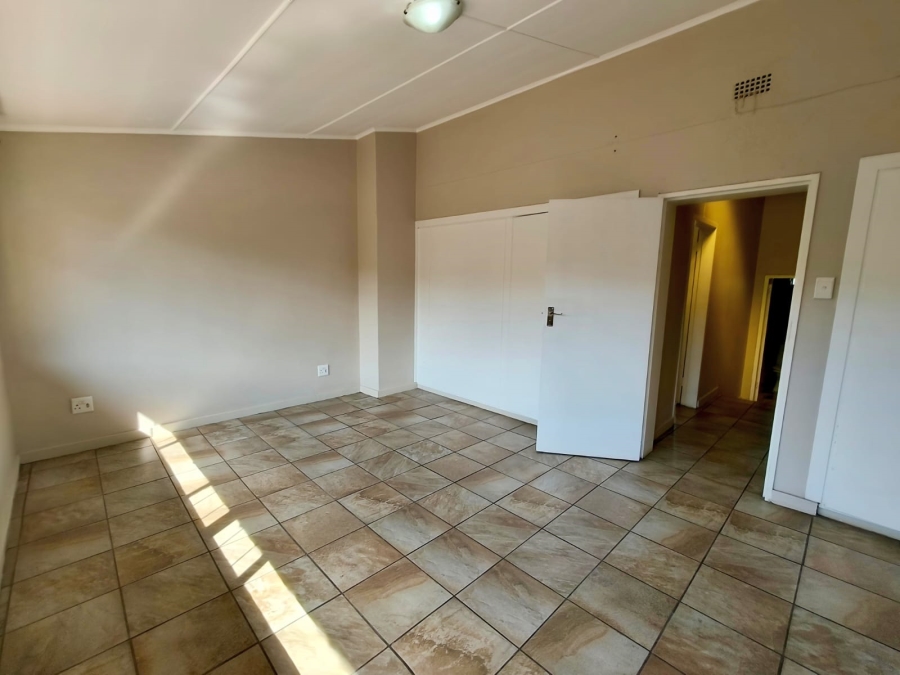 To Let 2 Bedroom Property for Rent in Three Rivers Proper Gauteng