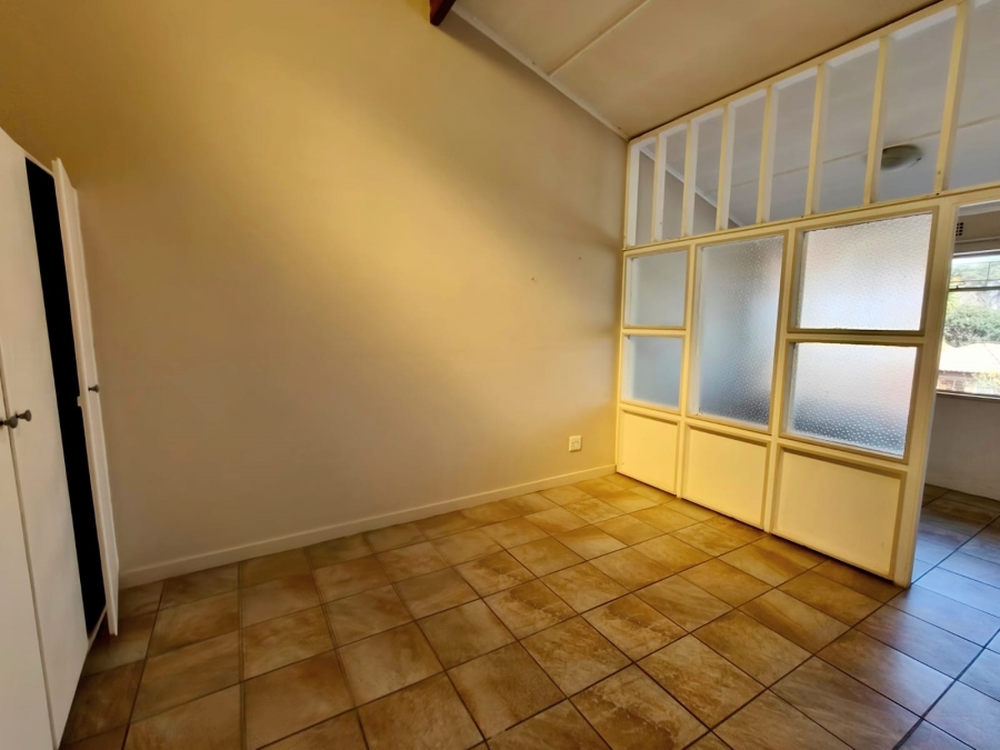 To Let 2 Bedroom Property for Rent in Three Rivers Proper Gauteng