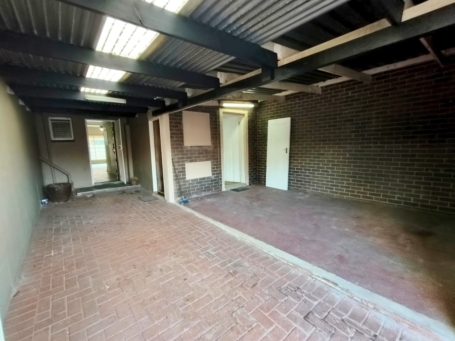 To Let 2 Bedroom Property for Rent in Three Rivers Proper Gauteng