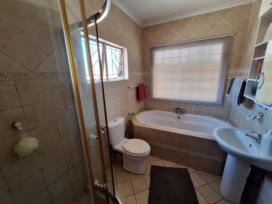 3 Bedroom Property for Sale in Vanderbijlpark SE Gauteng