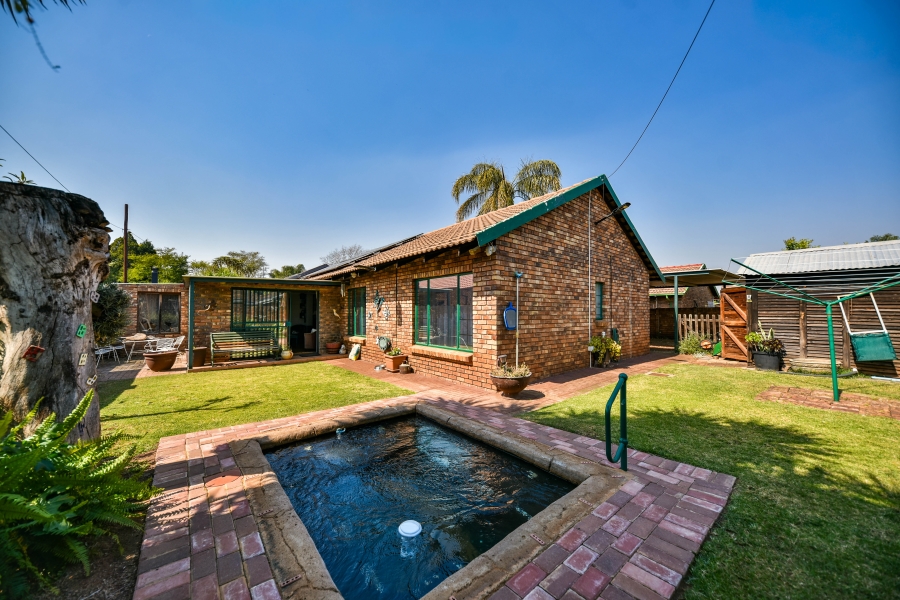 3 Bedroom Property for Sale in Sinoville Gauteng