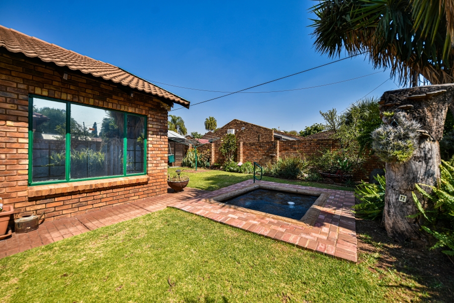 3 Bedroom Property for Sale in Sinoville Gauteng