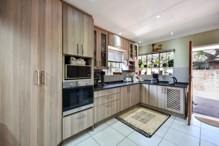 3 Bedroom Property for Sale in Sinoville Gauteng