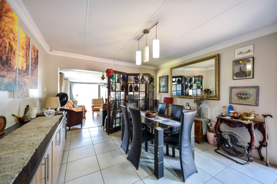 3 Bedroom Property for Sale in Sinoville Gauteng