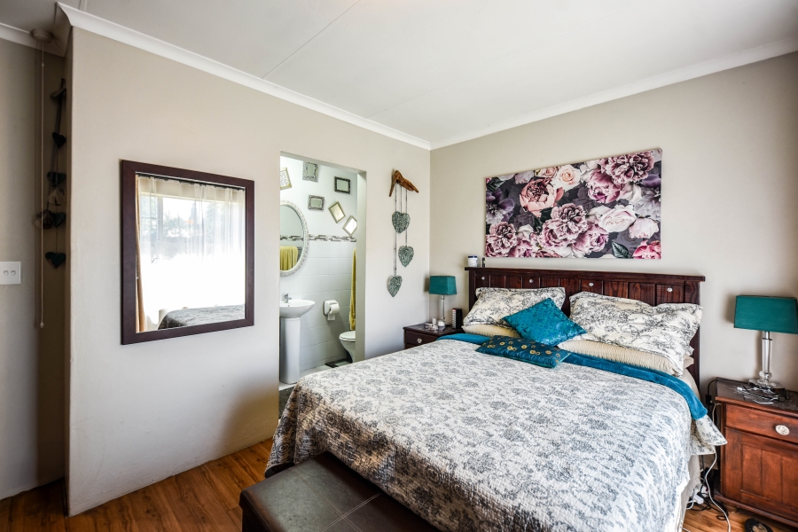 3 Bedroom Property for Sale in Sinoville Gauteng