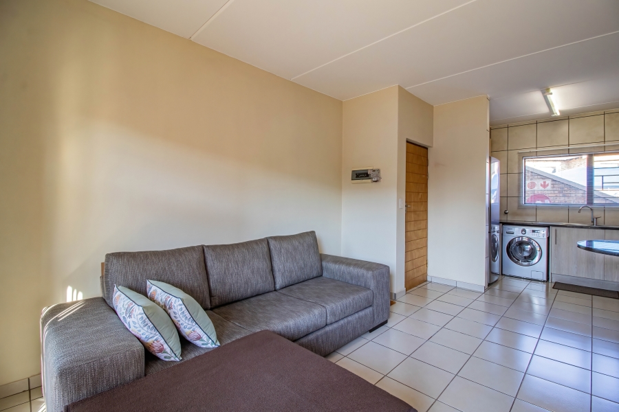 2 Bedroom Property for Sale in South Crest Gauteng