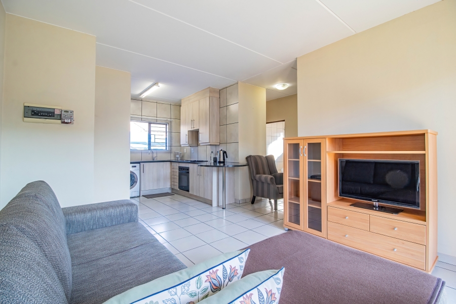 2 Bedroom Property for Sale in South Crest Gauteng