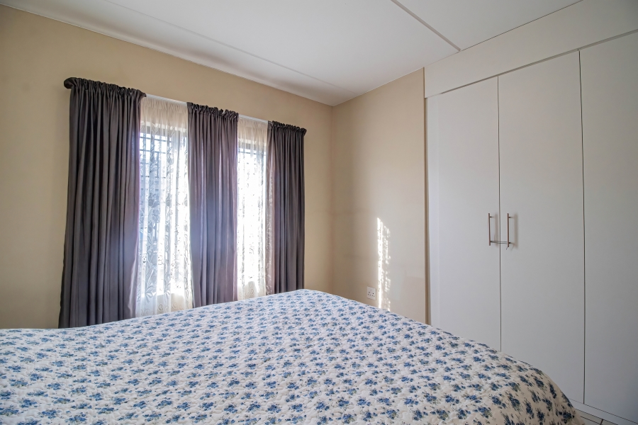 2 Bedroom Property for Sale in South Crest Gauteng