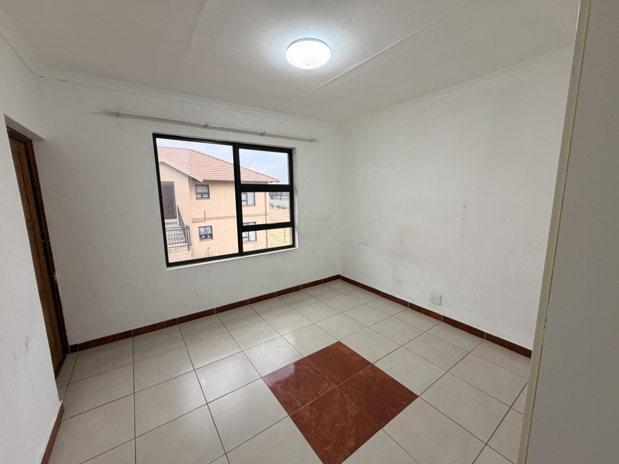 2 Bedroom Property for Sale in Parkrand Gauteng