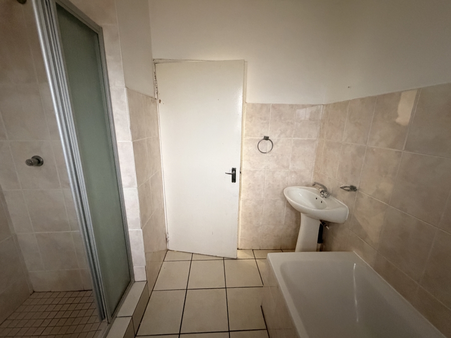 2 Bedroom Property for Sale in Parkrand Gauteng