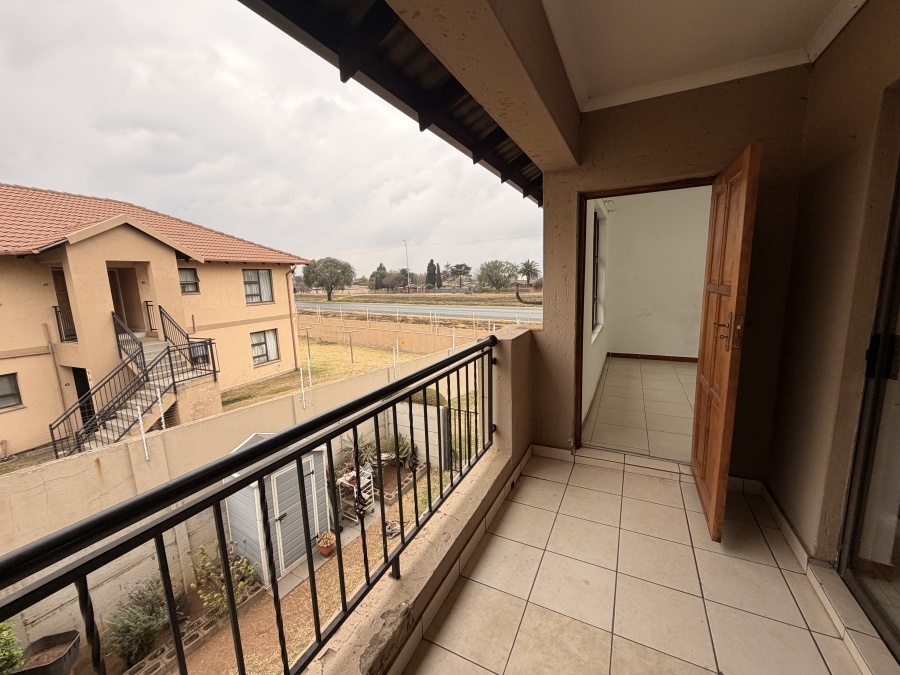 2 Bedroom Property for Sale in Parkrand Gauteng