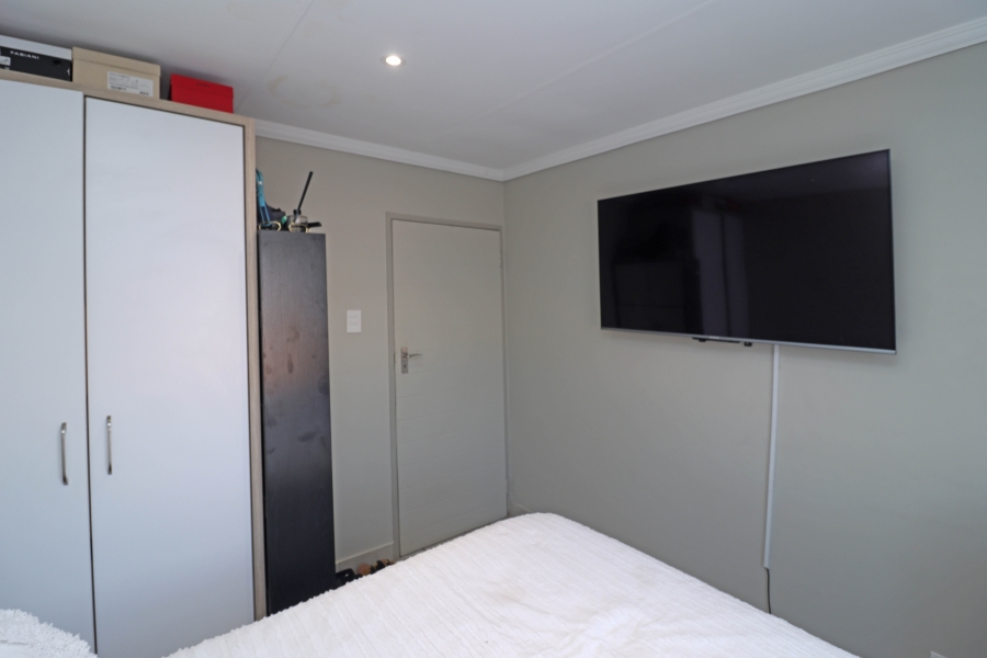 To Let 4 Bedroom Property for Rent in Cosmo City Gauteng