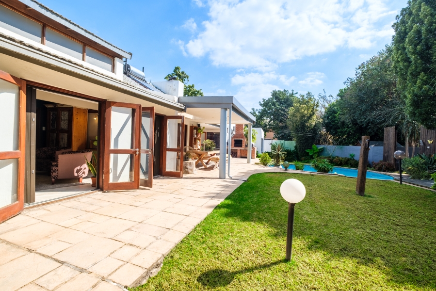 3 Bedroom Property for Sale in Berario Gauteng