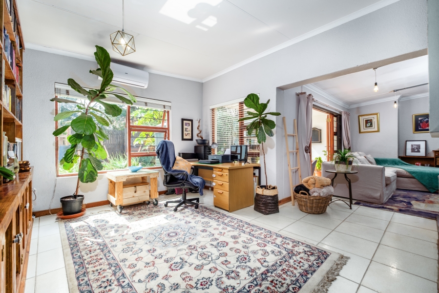 3 Bedroom Property for Sale in Berario Gauteng