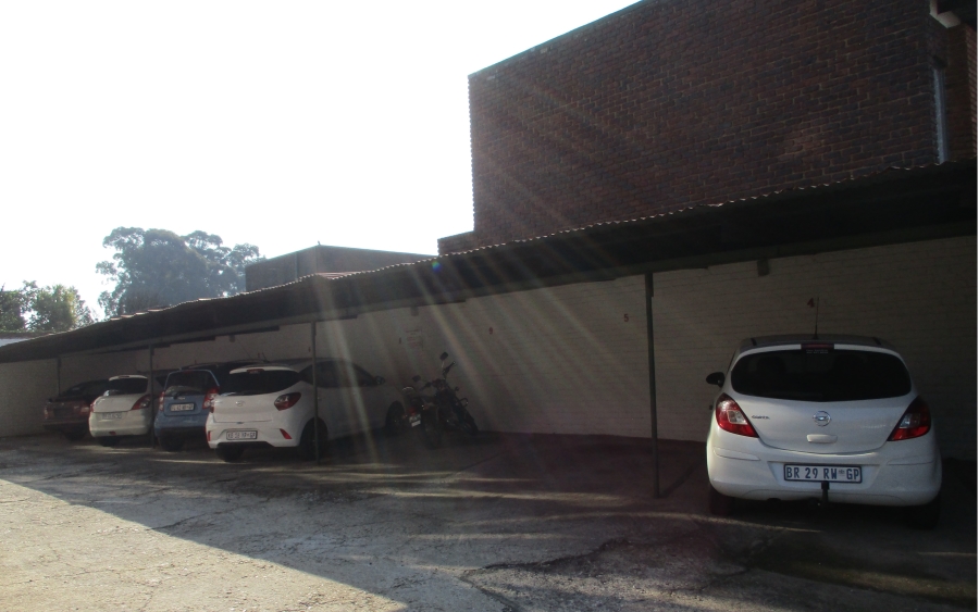 2 Bedroom Property for Sale in Kenmare Gauteng