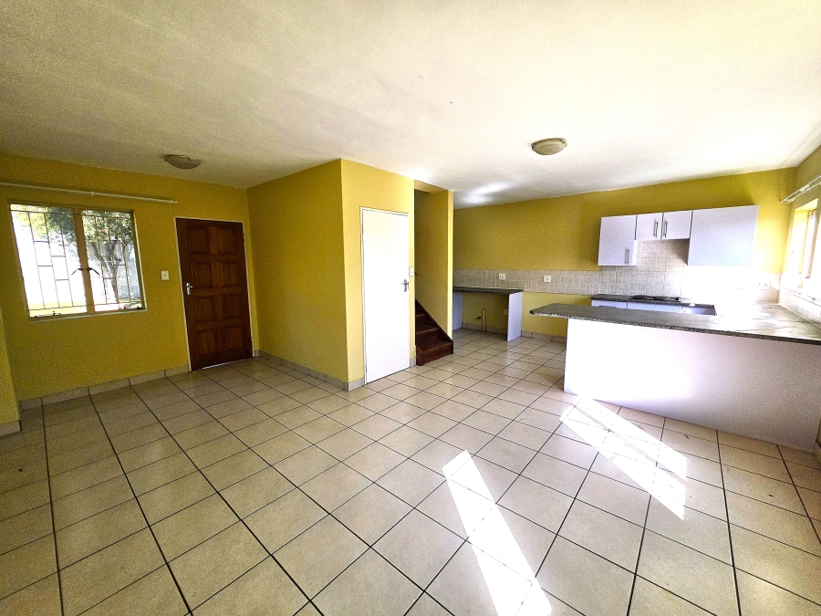3 Bedroom Property for Sale in Kosmosdal Gauteng