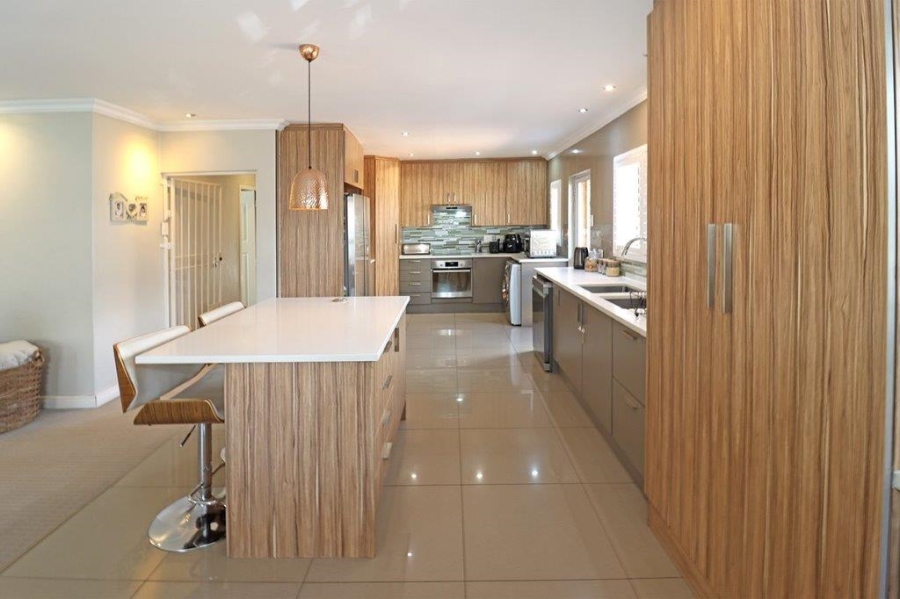 3 Bedroom Property for Sale in Marais Steyn Park Gauteng