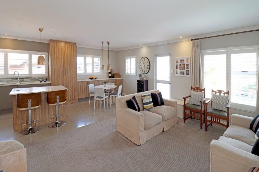 3 Bedroom Property for Sale in Marais Steyn Park Gauteng
