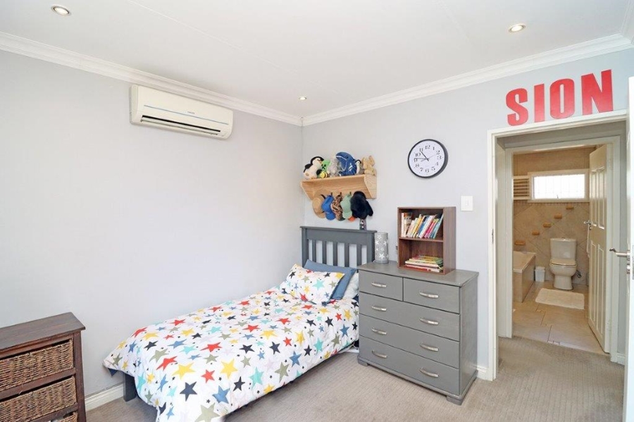 3 Bedroom Property for Sale in Marais Steyn Park Gauteng