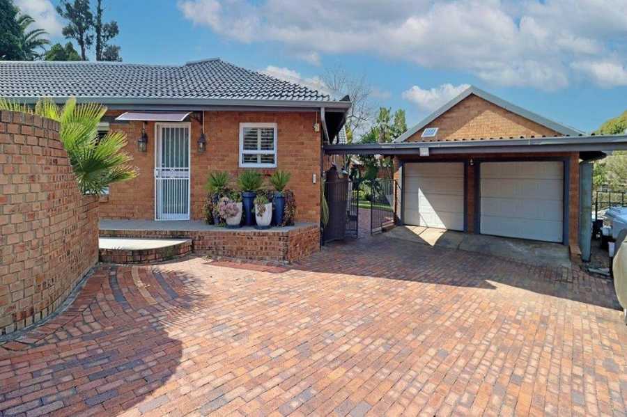 3 Bedroom Property for Sale in Marais Steyn Park Gauteng