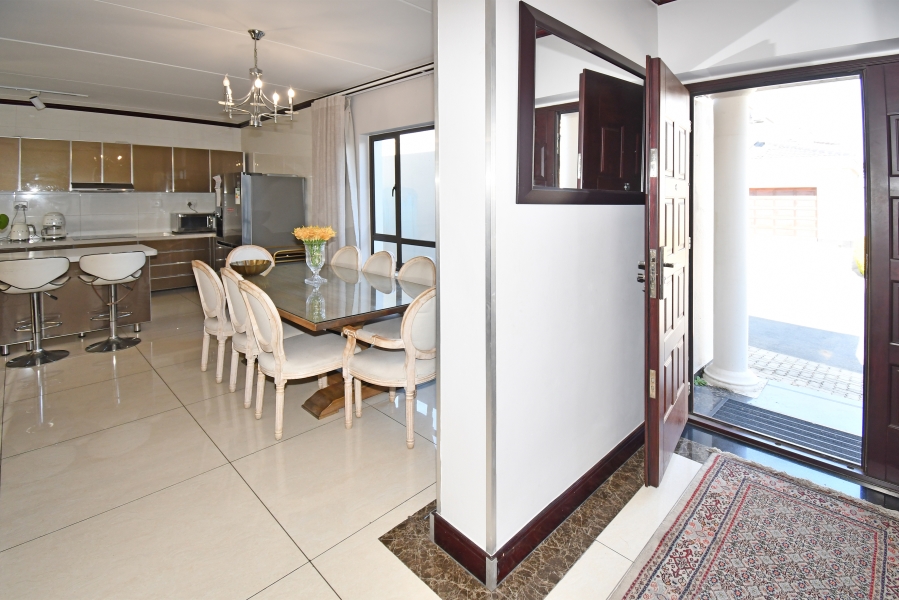 3 Bedroom Property for Sale in Maroeladal Gauteng