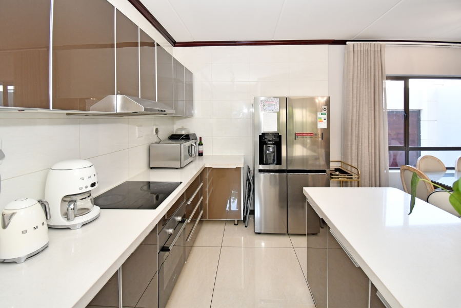 3 Bedroom Property for Sale in Maroeladal Gauteng