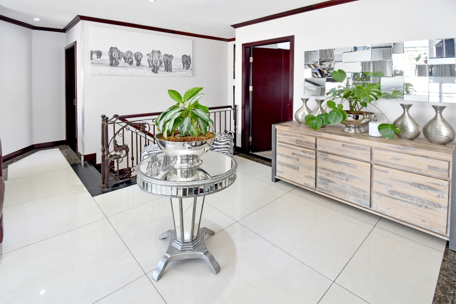 3 Bedroom Property for Sale in Maroeladal Gauteng